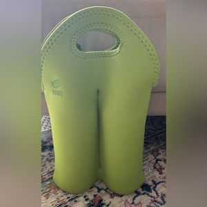 BUILT wine sleeve holds 2 bottles. Like new condition. Smoke/pet free home